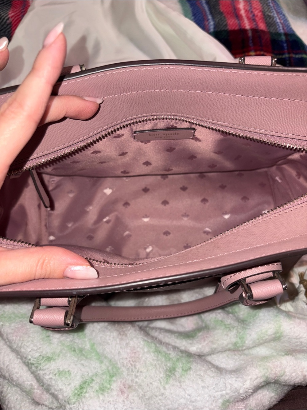 kate spade blush pink Saffiano leather satchel - Picture 2 of 4